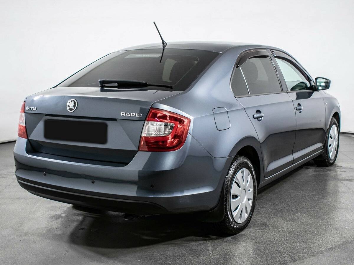 Skoda Rapid 2014 года с пробегом. Фото: #3