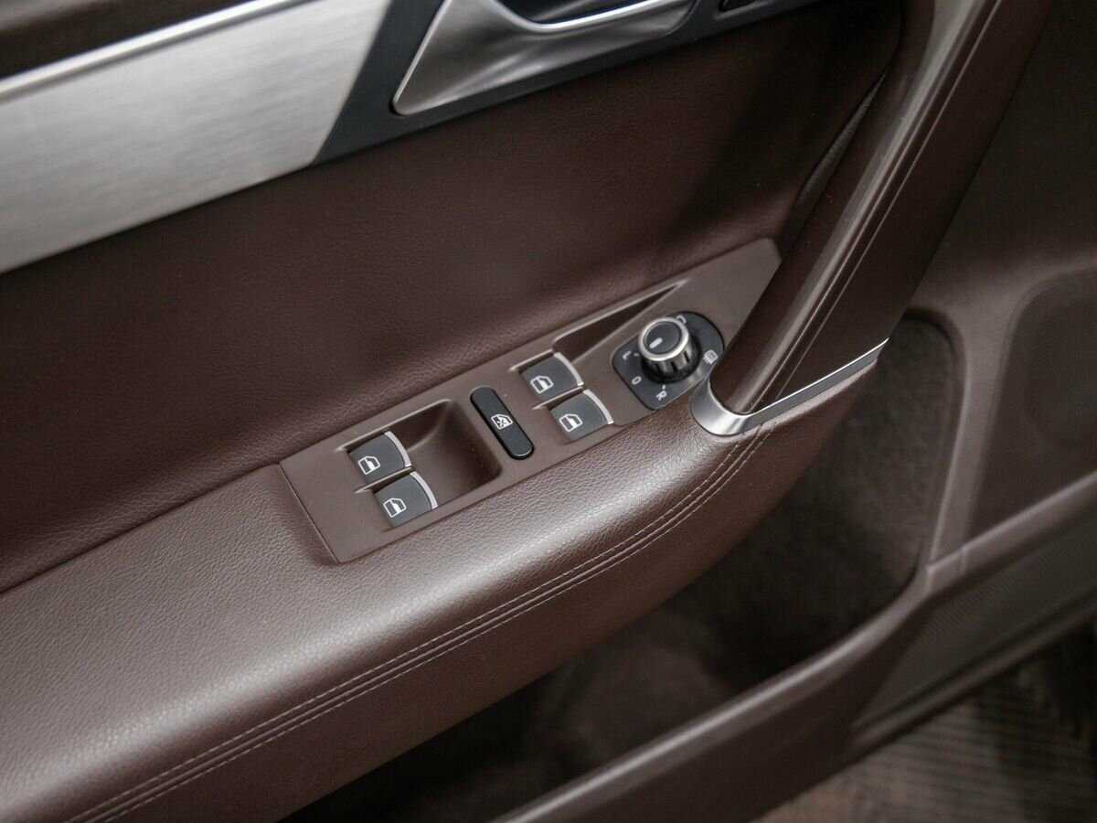 Volkswagen Passat 2012 года с пробегом. Фото: #15