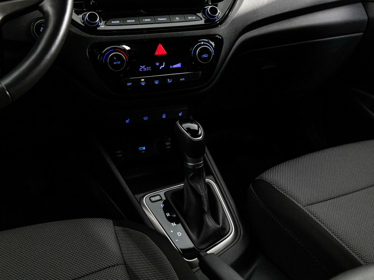 Hyundai Solaris 2020 года с пробегом. Фото: #8