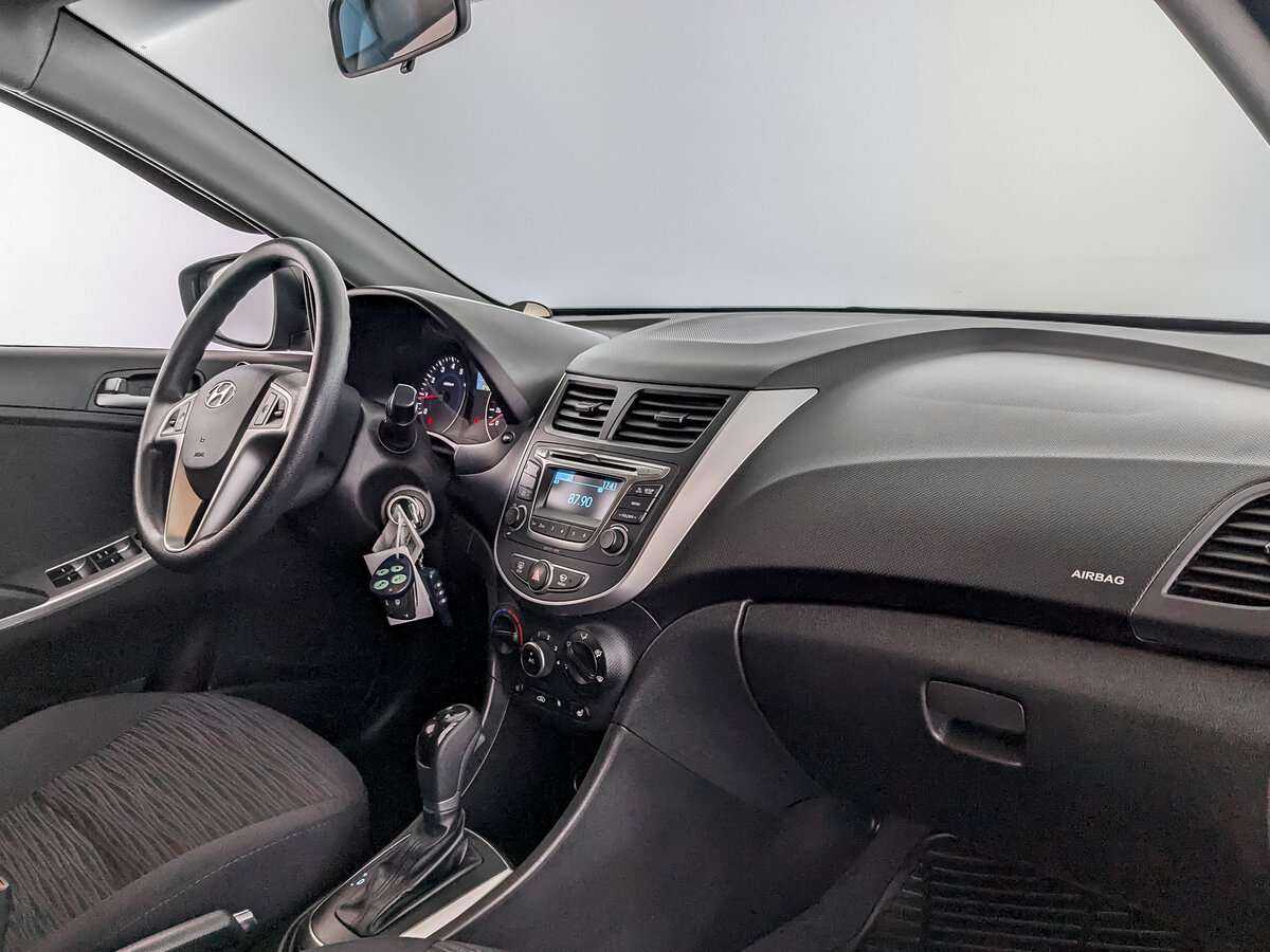 Hyundai Solaris 2015 года с пробегом. Фото: #8