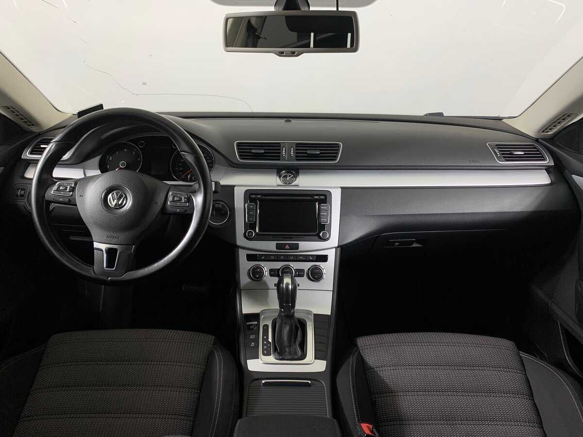 Volkswagen Passat CC 2013 года с пробегом. Фото: #12