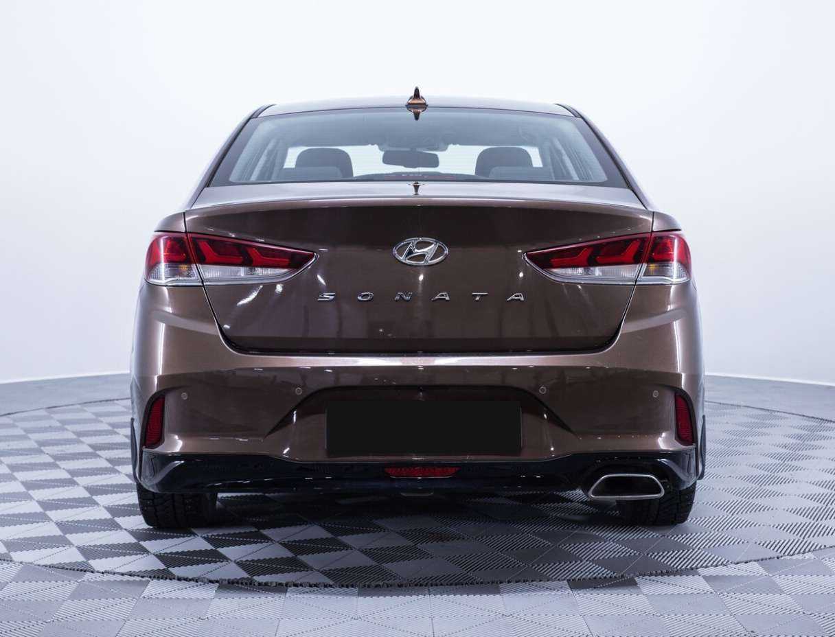 Hyundai Sonata 2018 года с пробегом. Фото: #5