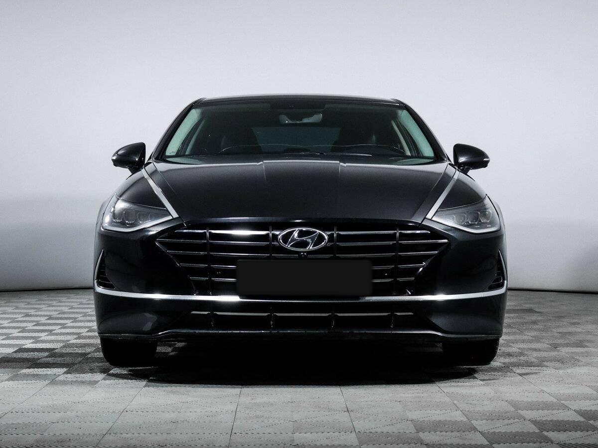 Hyundai Sonata 2022 года с пробегом. Фото: #1