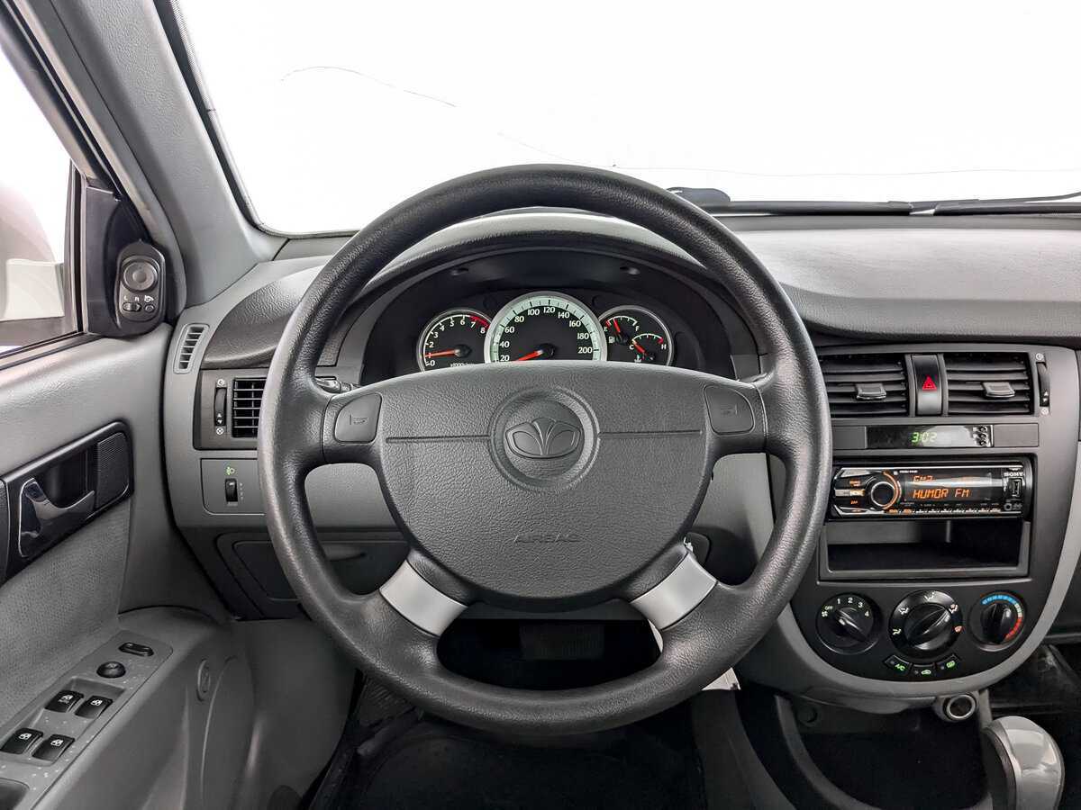 Daewoo Gentra 2014 года с пробегом. Фото: #16