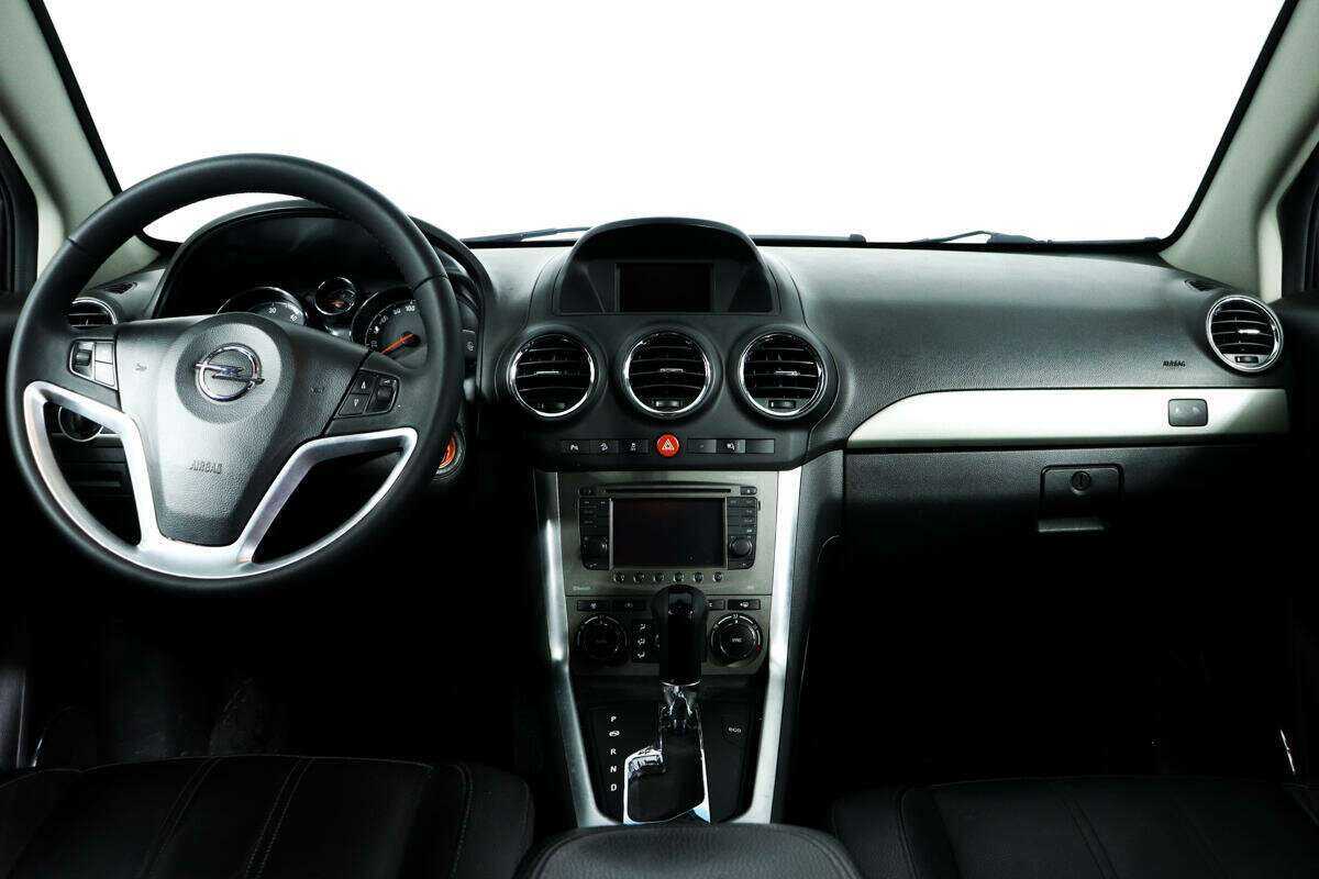 Opel Antara 2014 года с пробегом. Фото: #10