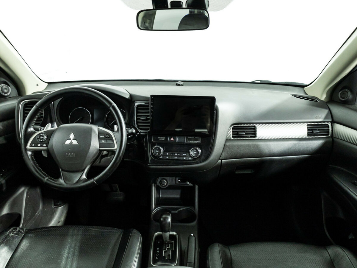 Mitsubishi Outlander 2013 года с пробегом. Фото: #12