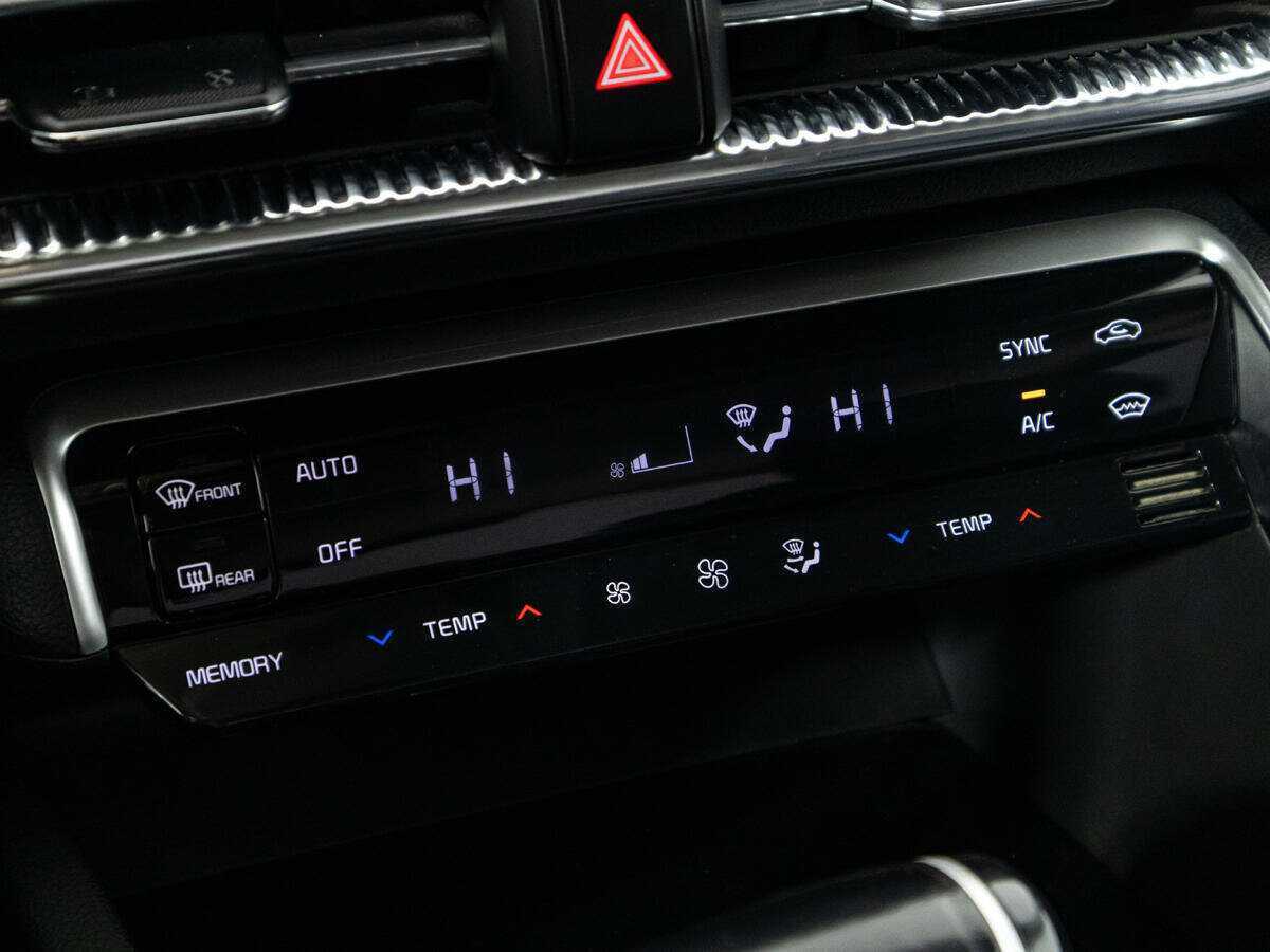 Kia K5 2020 года с пробегом. Фото: #16