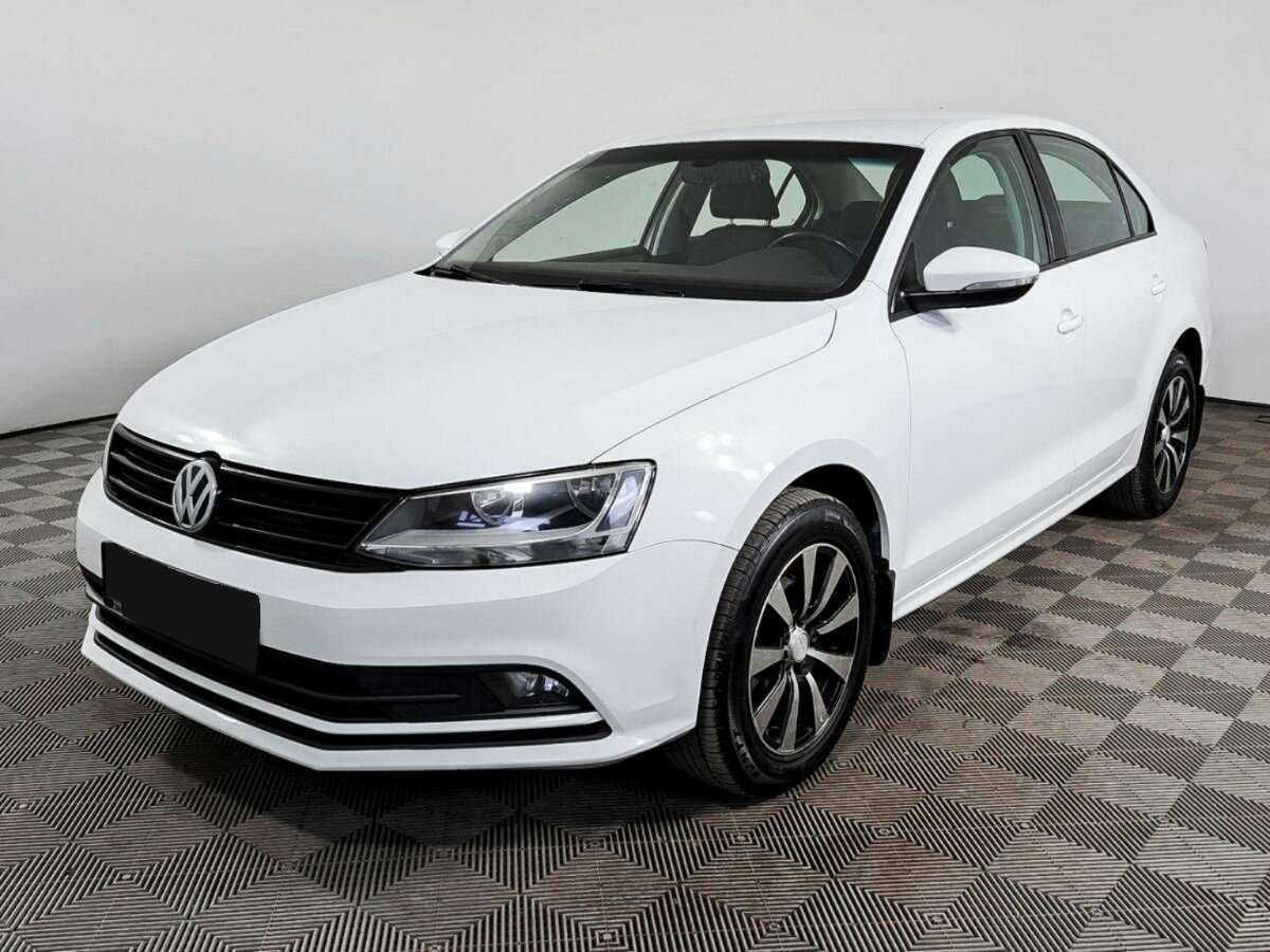 Volkswagen Jetta 2016 года с пробегом. Посмотреть фото