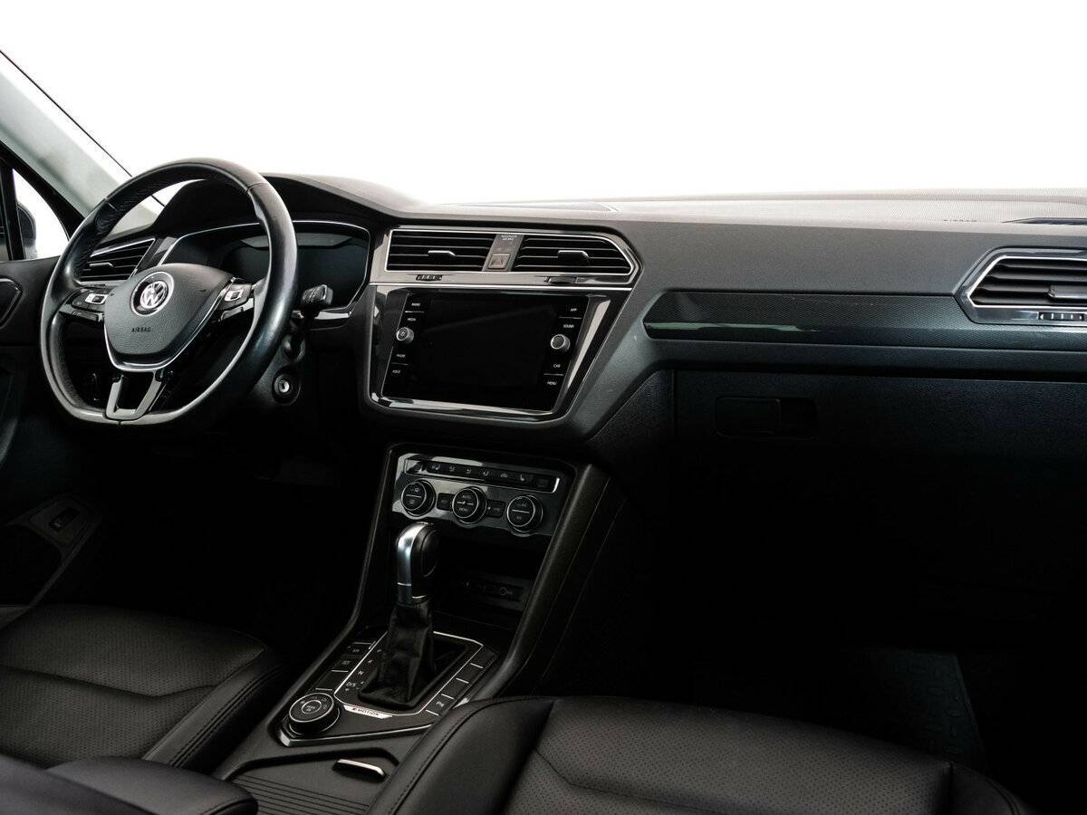 Volkswagen Tiguan 2018 года с пробегом. Фото: #6