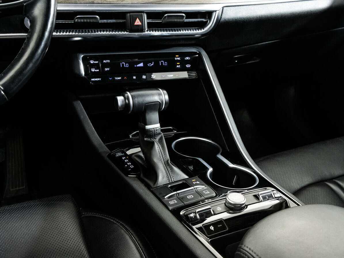 Kia K5 2021 года с пробегом. Фото: #14