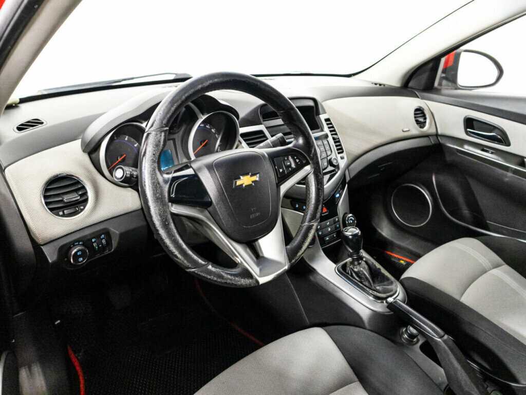 Chevrolet Cruze 2012 года с пробегом. Фото: #10