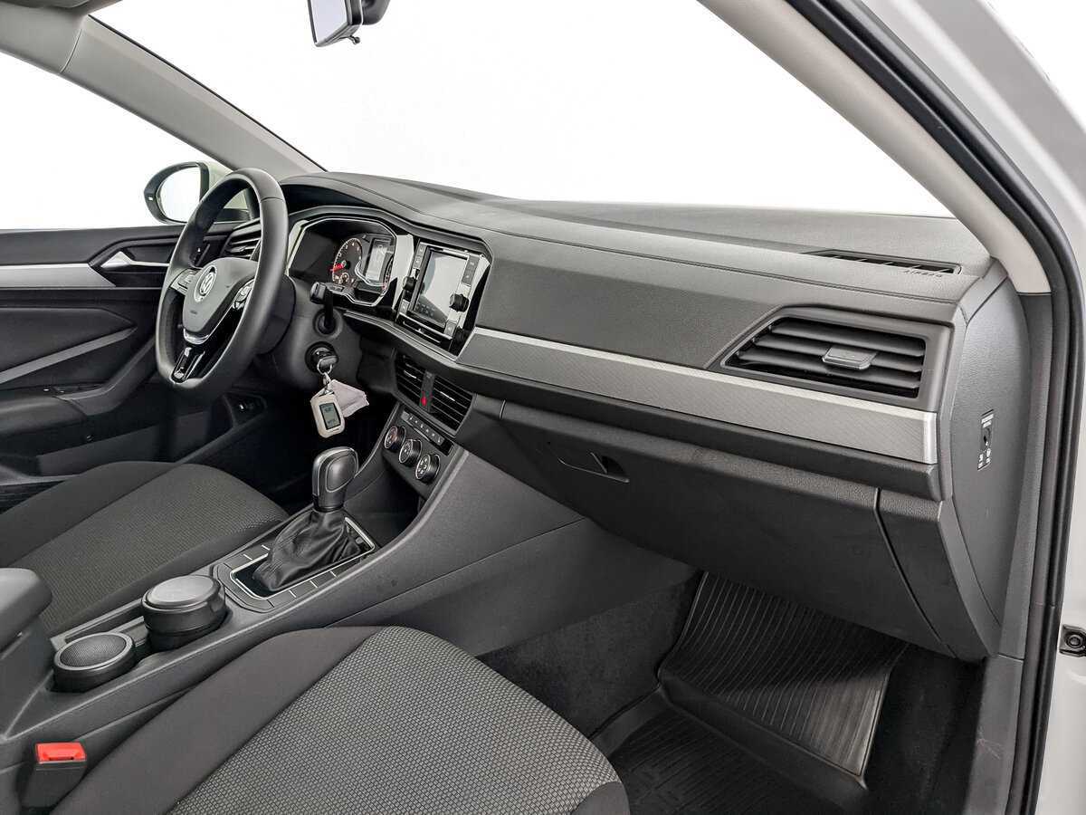 Volkswagen Jetta 2020 года с пробегом. Фото: #10