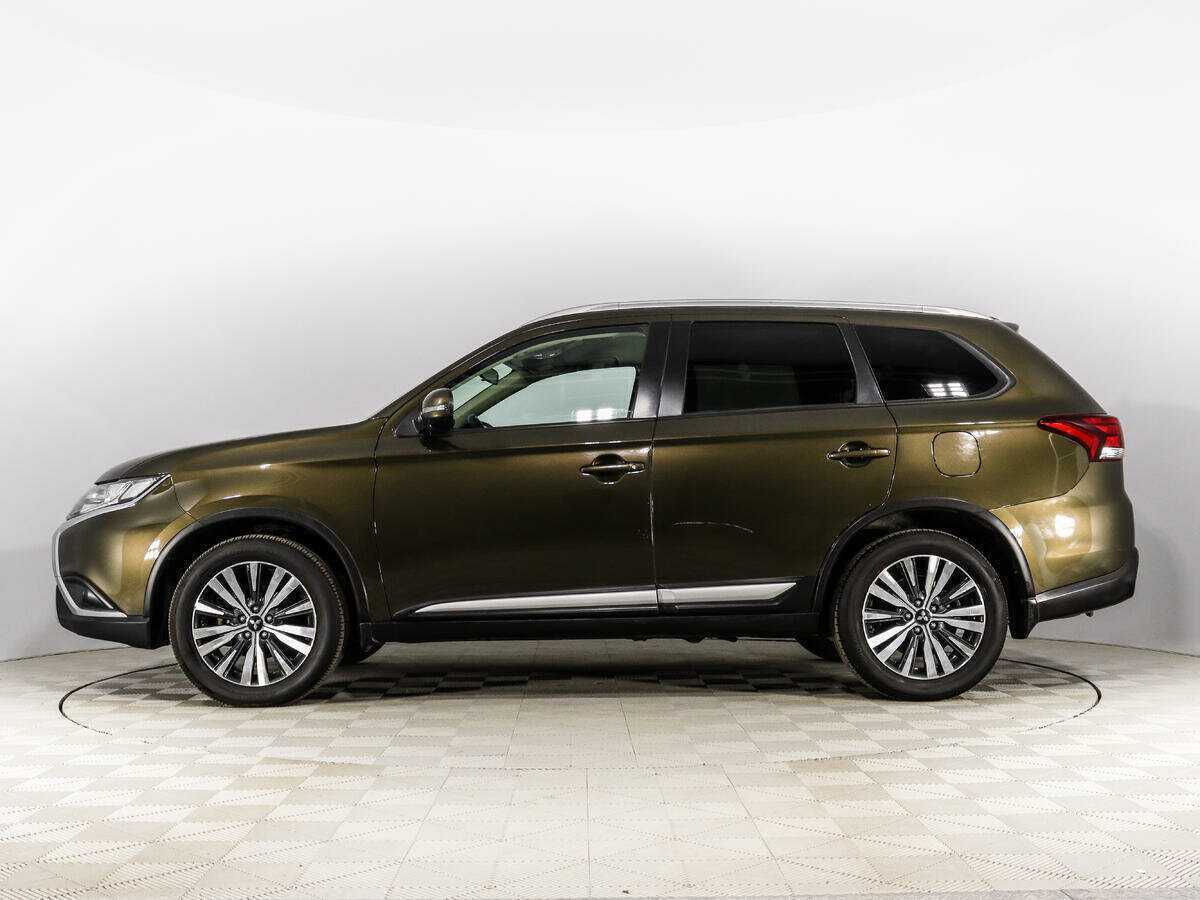 Mitsubishi Outlander 2020 года с пробегом. Фото: #7