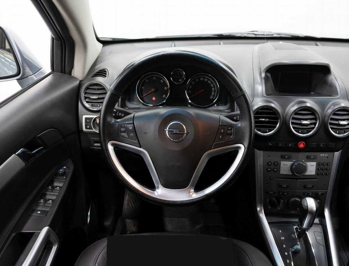 Opel Antara 2013 года с пробегом. Фото: #13