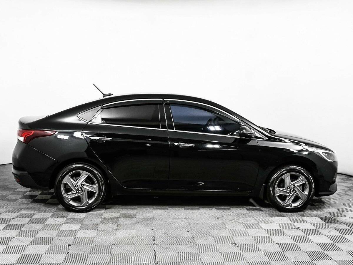 Hyundai Solaris 2020 года с пробегом. Фото: #3