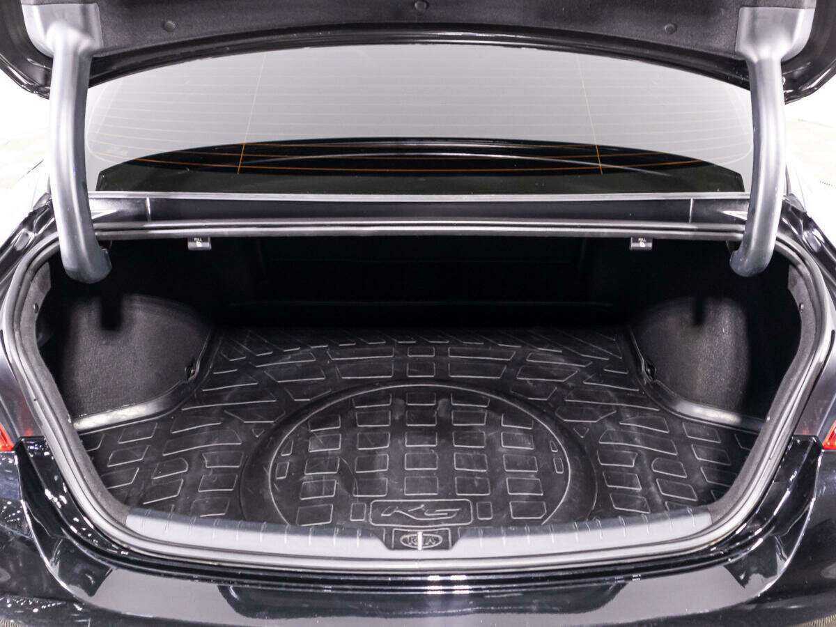 Kia K5 2021 года с пробегом. Фото: #14