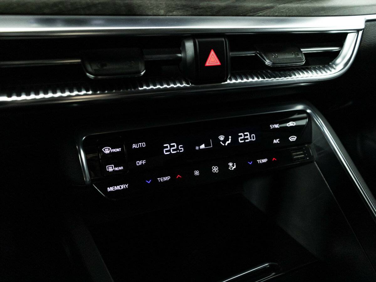 Kia K5 2021 года с пробегом. Фото: #18