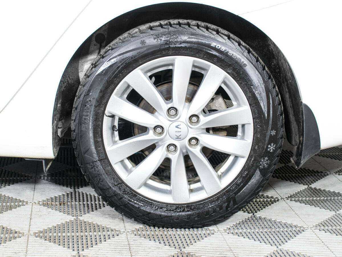 Kia Cerato 2015 года с пробегом. Фото: #15