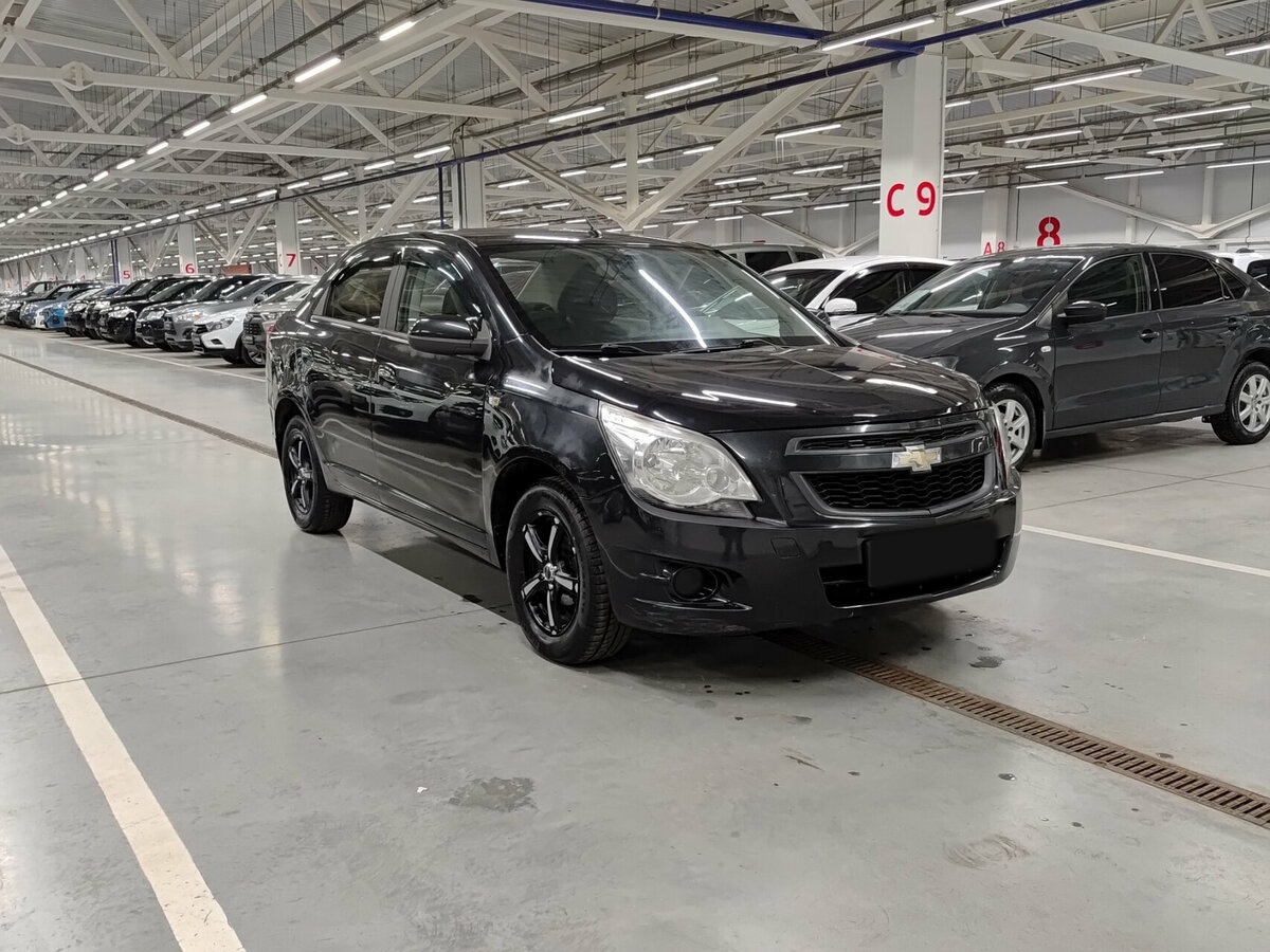 Chevrolet Cobalt 2013 года с пробегом. Фото: #2