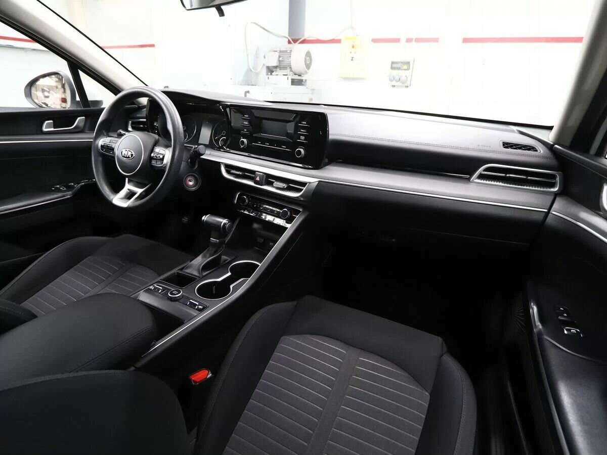 Kia K5 2020 года с пробегом. Фото: #16