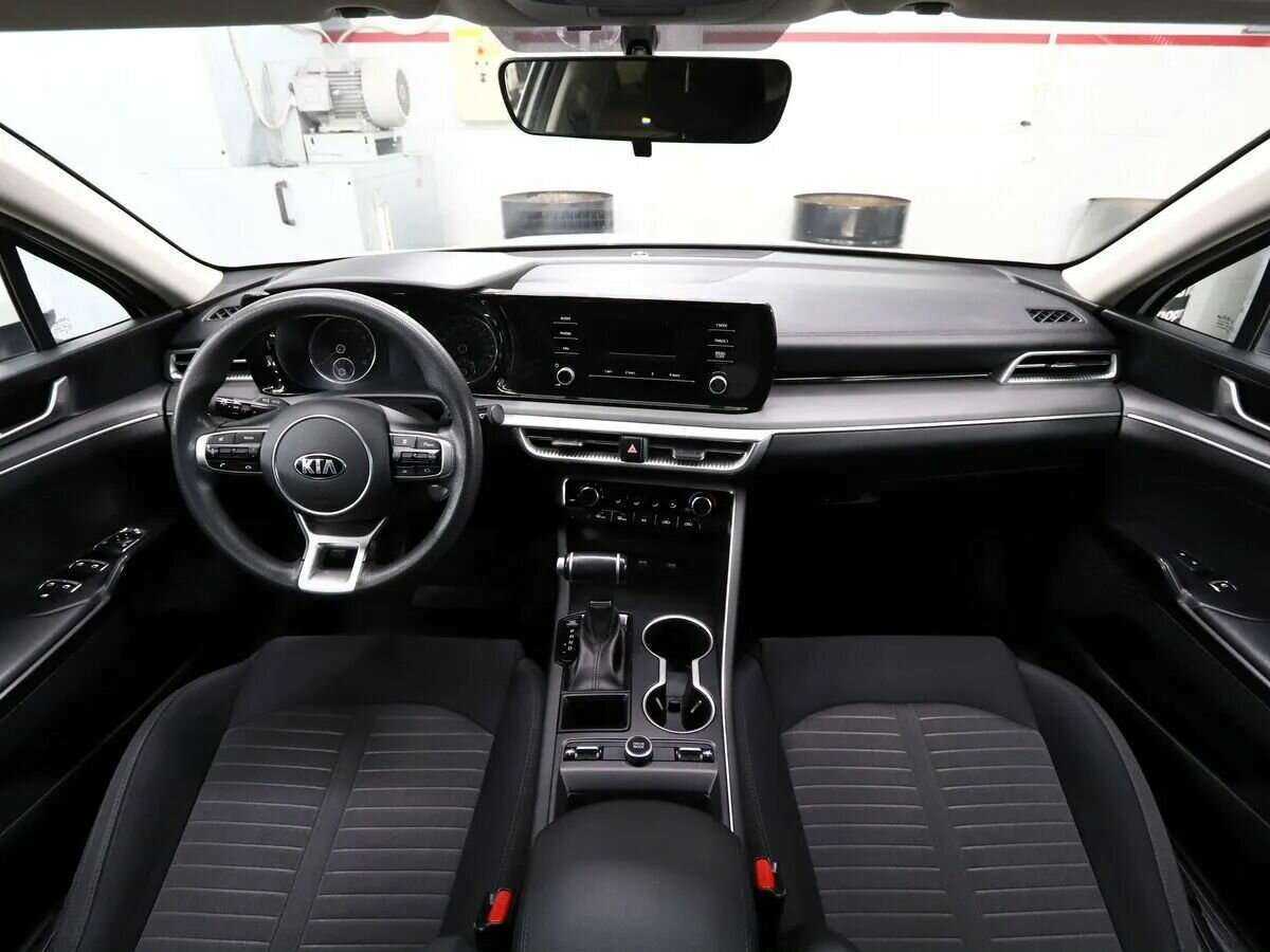 Kia K5 2020 года с пробегом. Фото: #17