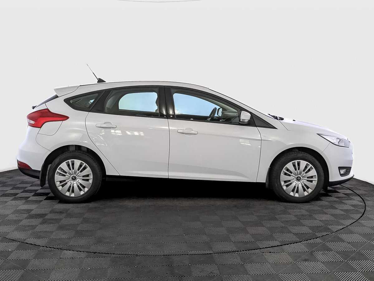 Ford Focus 2018 года с пробегом. Фото: #3