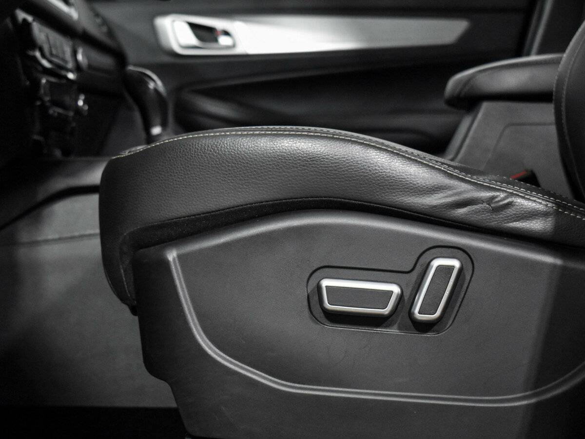 Geely Emgrand X7 2021 года с пробегом. Фото: #7