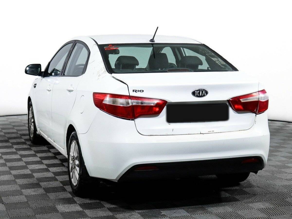 Kia Rio 2013 года с пробегом. Фото: #5