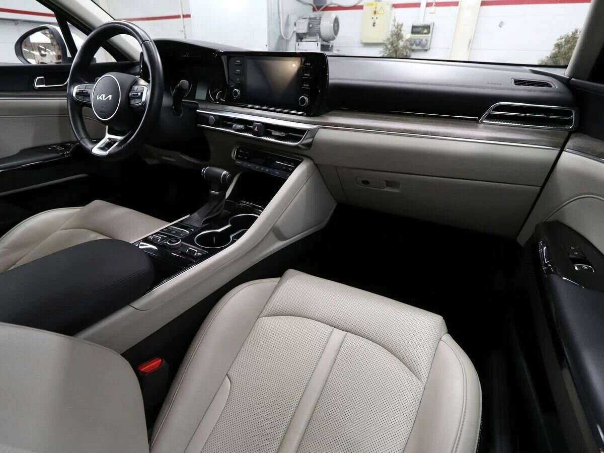 Kia K5 2021 года с пробегом. Фото: #12