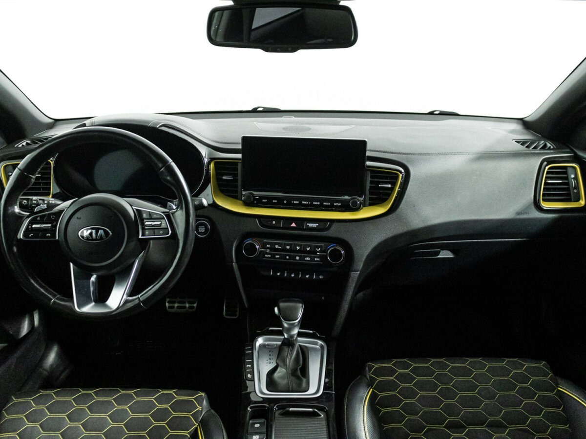 Kia XCeed 2020 года с пробегом. Фото: #12