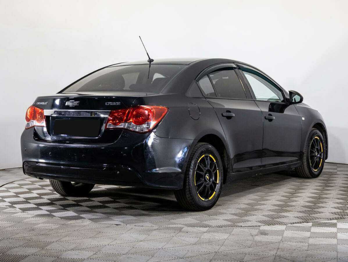 Chevrolet Cruze 2013 года с пробегом. Фото: #4