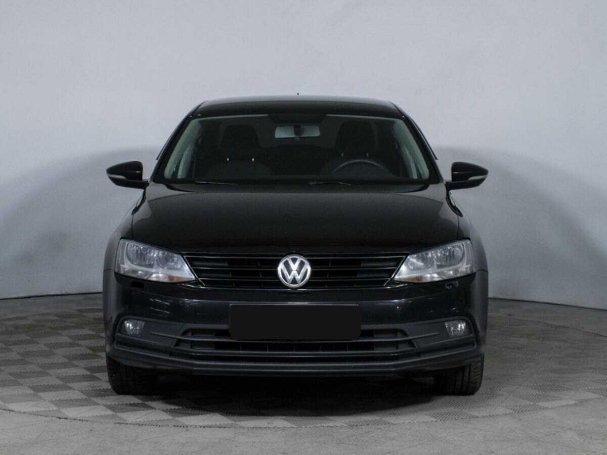 Volkswagen Jetta 2015 года с пробегом. Фото: #1