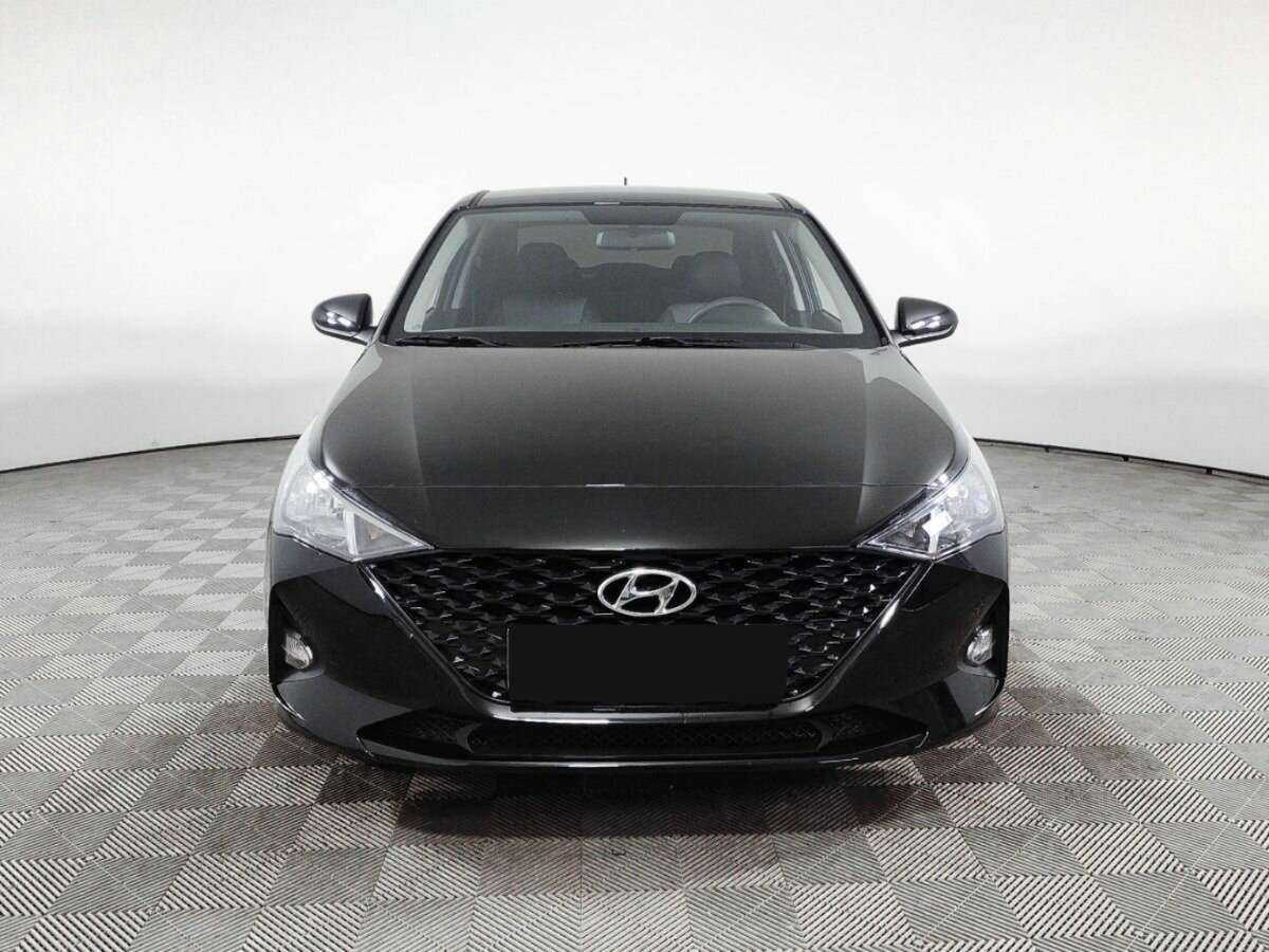 Hyundai Solaris 2021 года с пробегом. Фото: #1