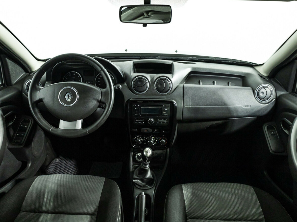Renault Duster 2013 года с пробегом. Фото: #11