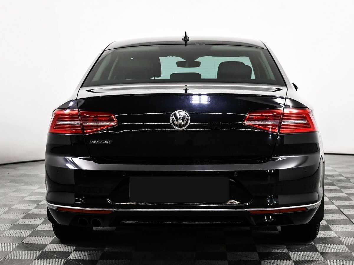 Volkswagen Passat 2018 года с пробегом. Фото: #5