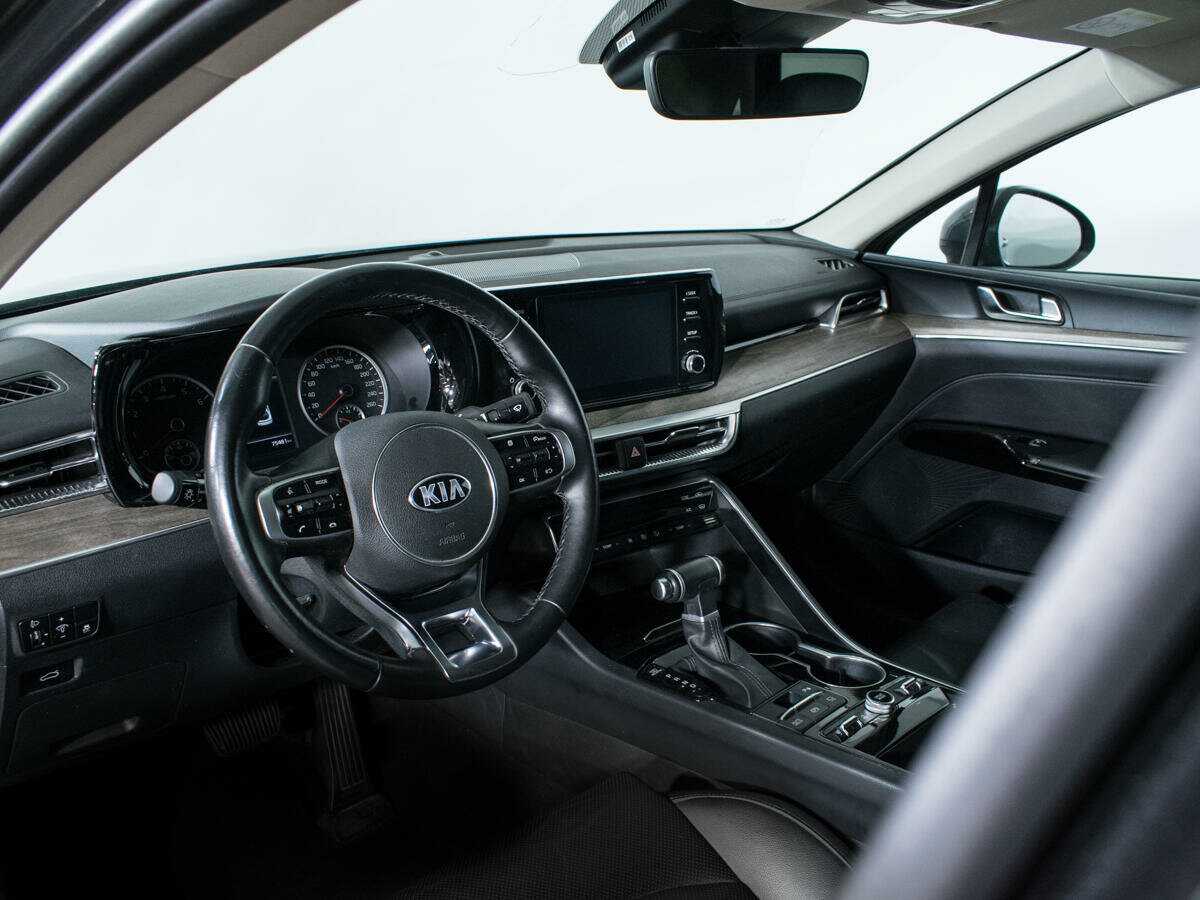 Kia K5 2021 года с пробегом. Фото: #12