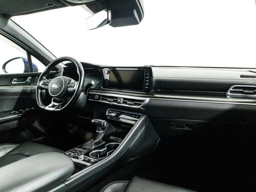 Kia K5 2021 года с пробегом. Фото: #9