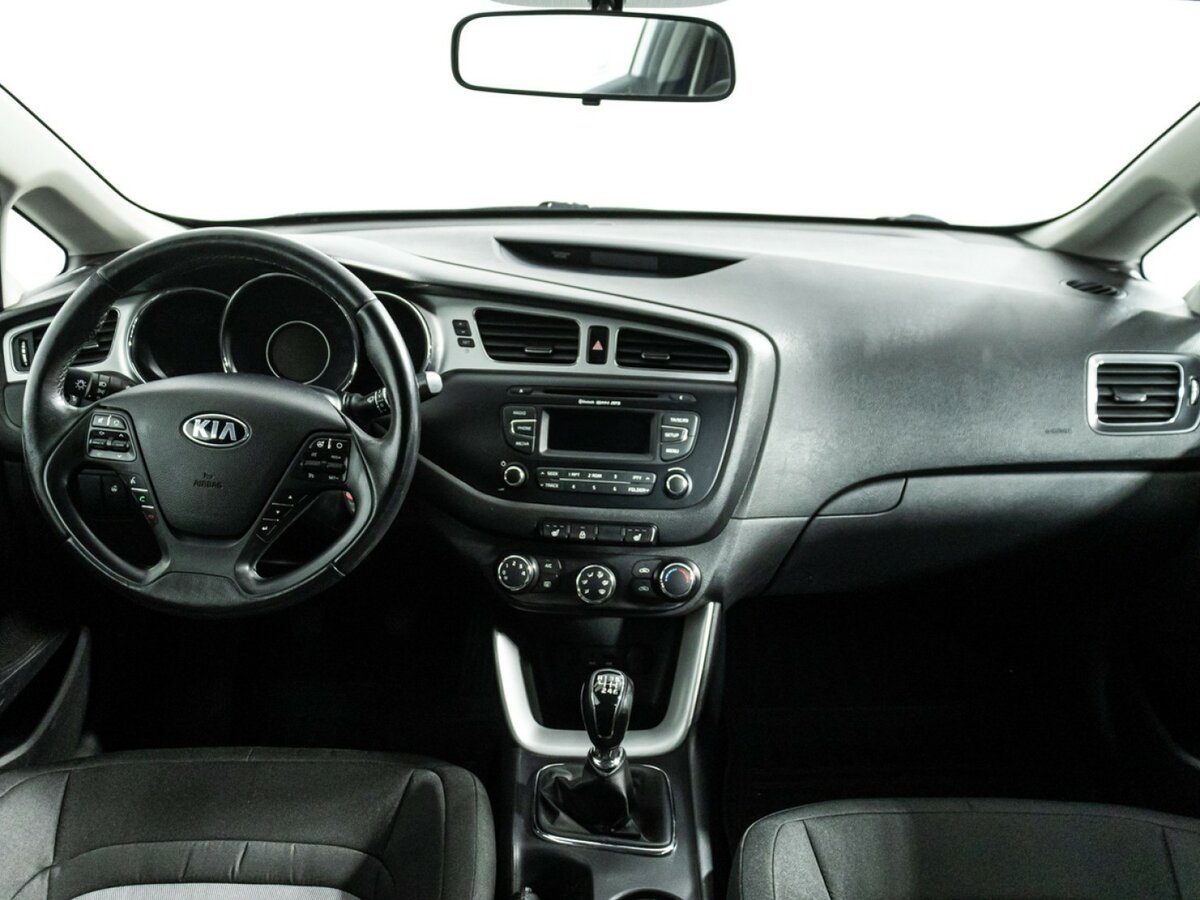 Kia Ceed 2013 года с пробегом. Фото: #12