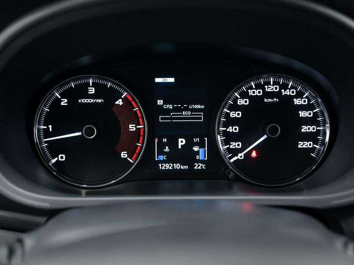 Mitsubishi Pajero Sport 2018 года с пробегом. Фото: #11