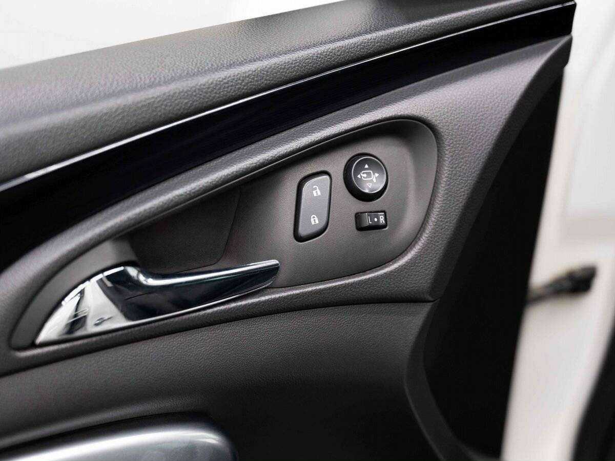 Opel Insignia 2013 года с пробегом. Фото: #29