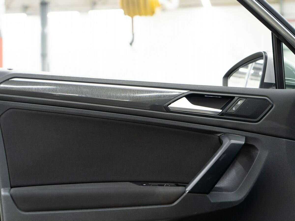Volkswagen Tiguan 2019 года с пробегом. Фото: #14