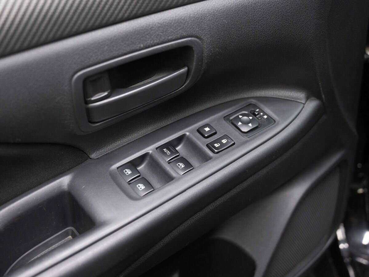 Mitsubishi Outlander 2018 года с пробегом. Фото: #15