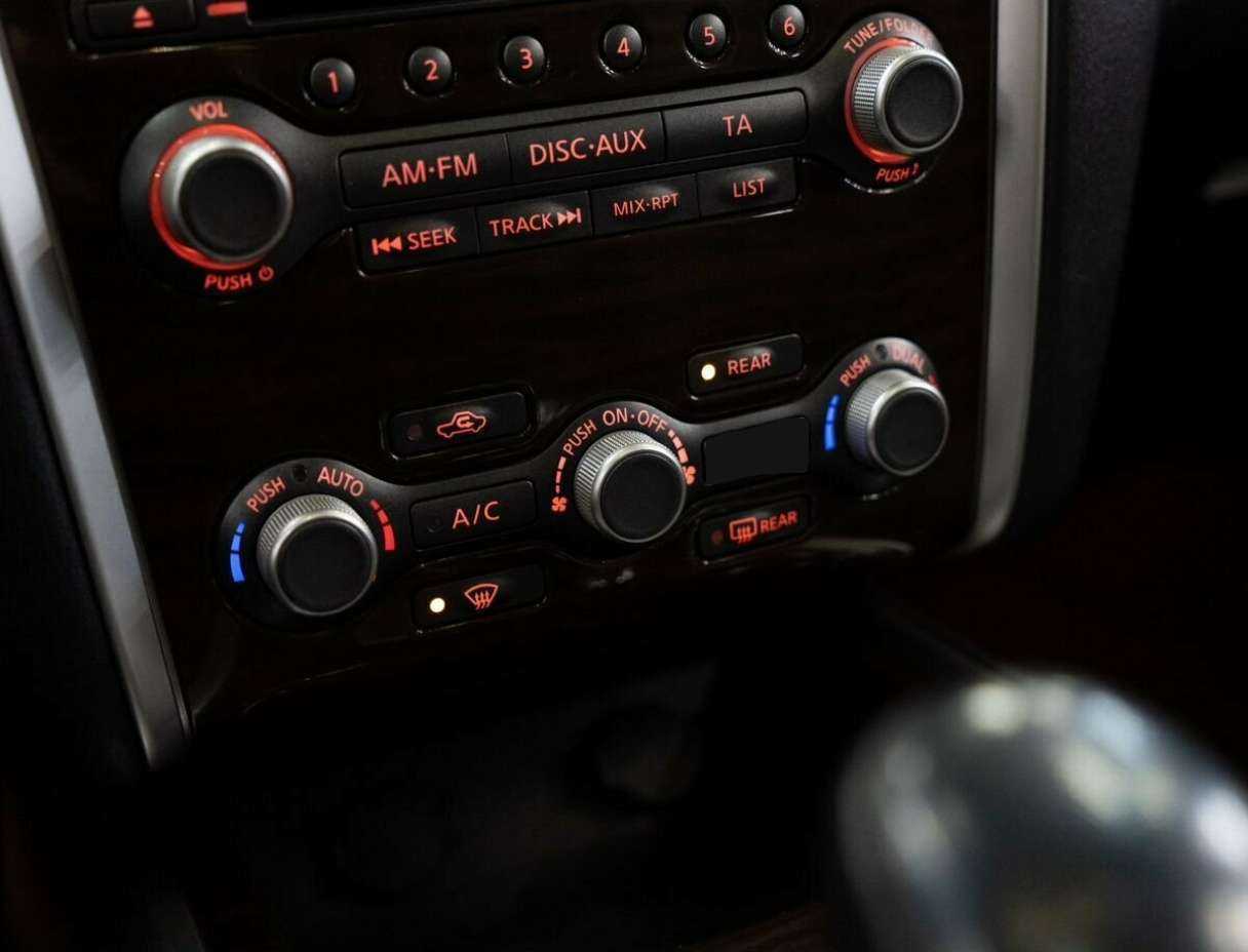 Nissan Pathfinder 2015 года с пробегом. Фото: #12