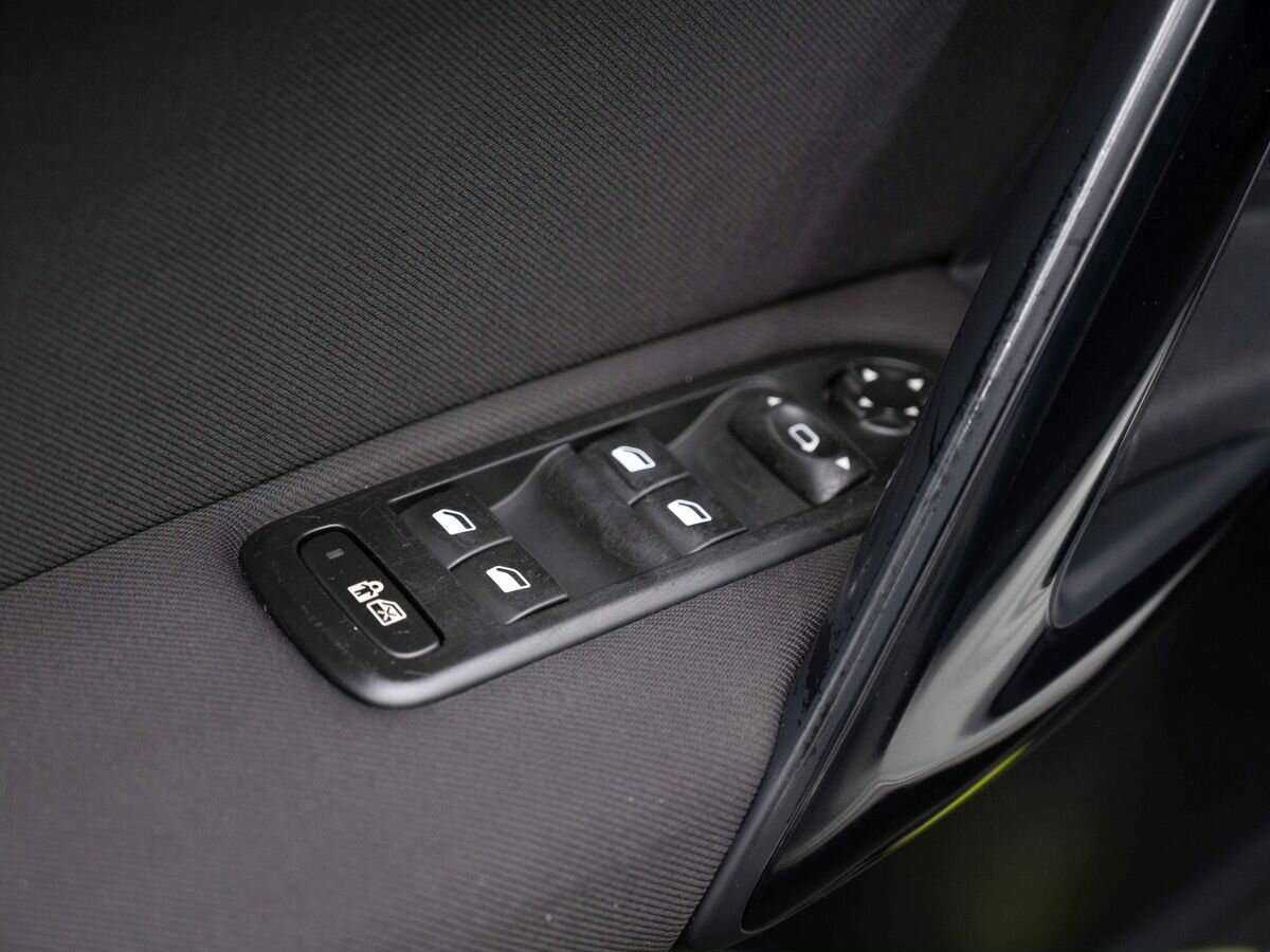 Peugeot 508 2012 года с пробегом. Фото: #16