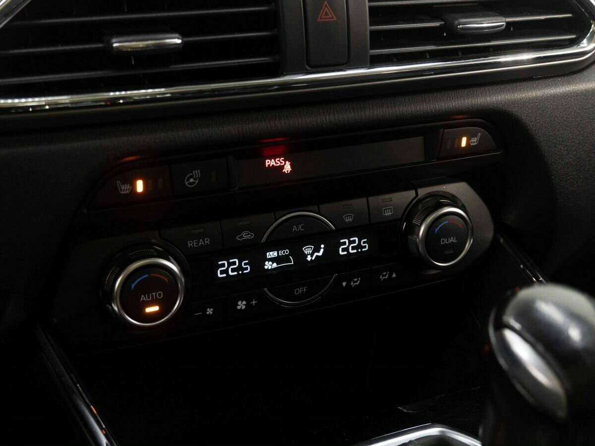 Mazda CX-9 2018 года с пробегом. Фото: #15