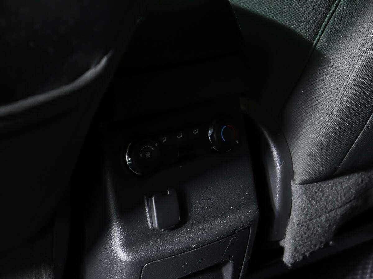 Ford Explorer 2013 года с пробегом. Фото: #16