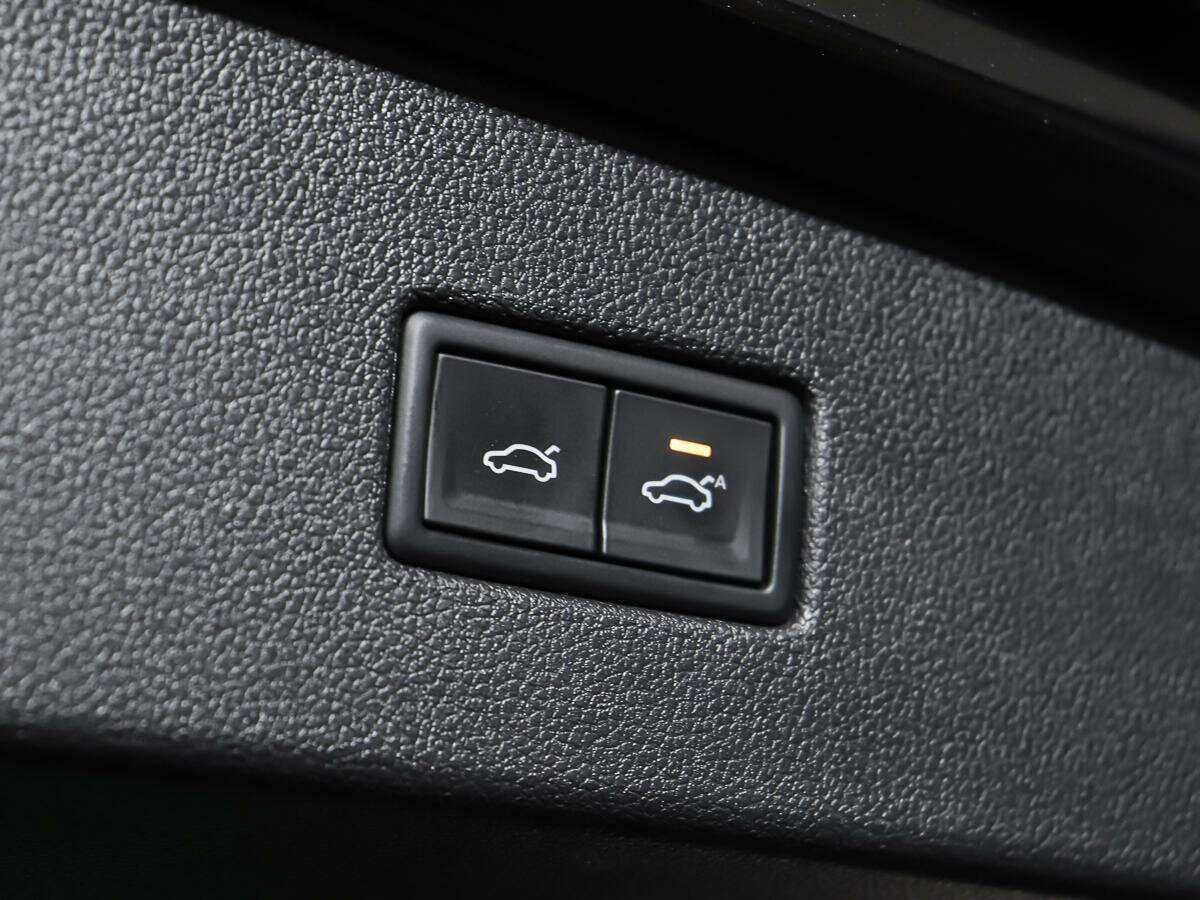 Volkswagen Tiguan 2020 года с пробегом. Фото: #16