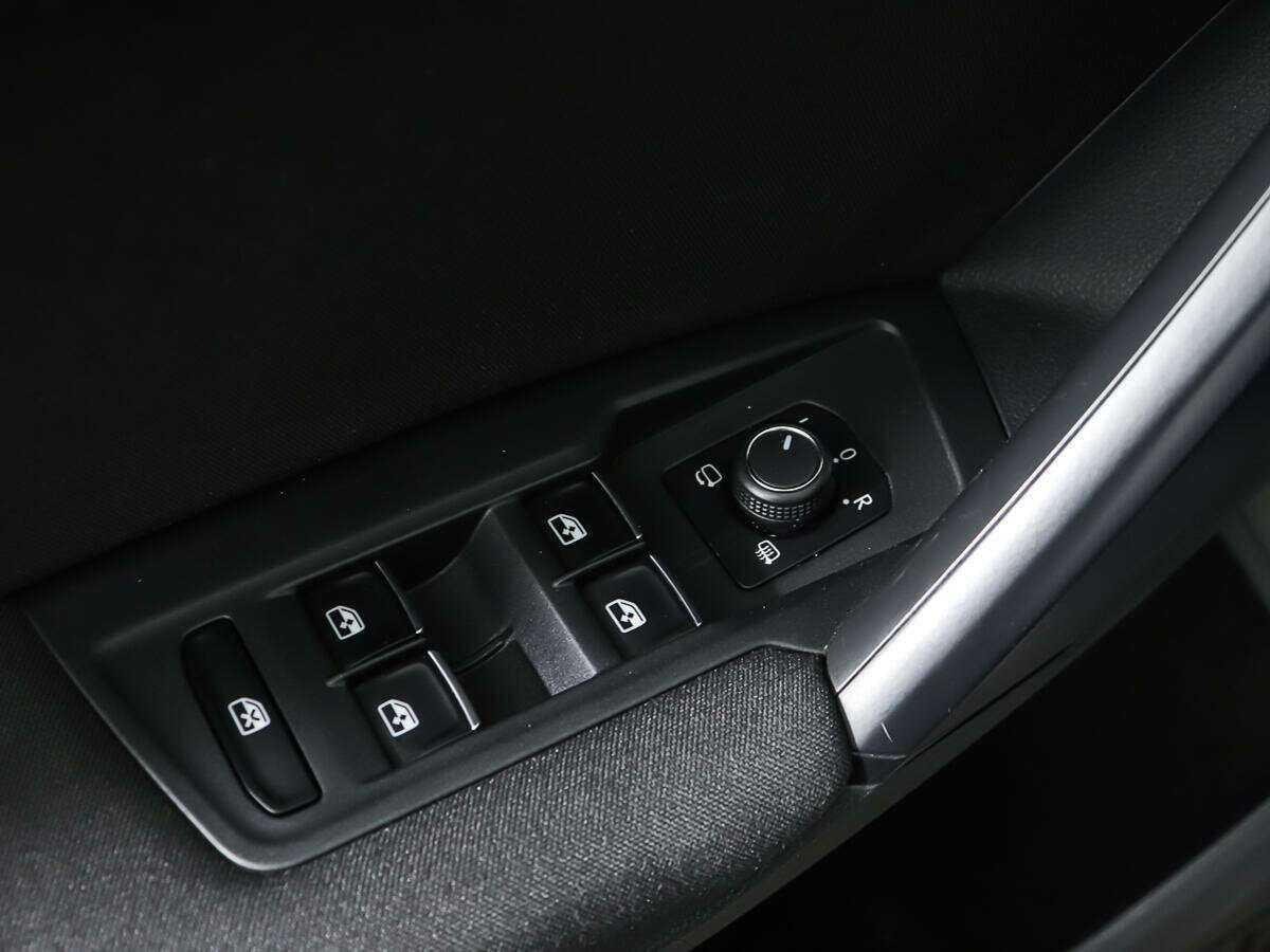 Volkswagen Tiguan 2018 года с пробегом. Фото: #15