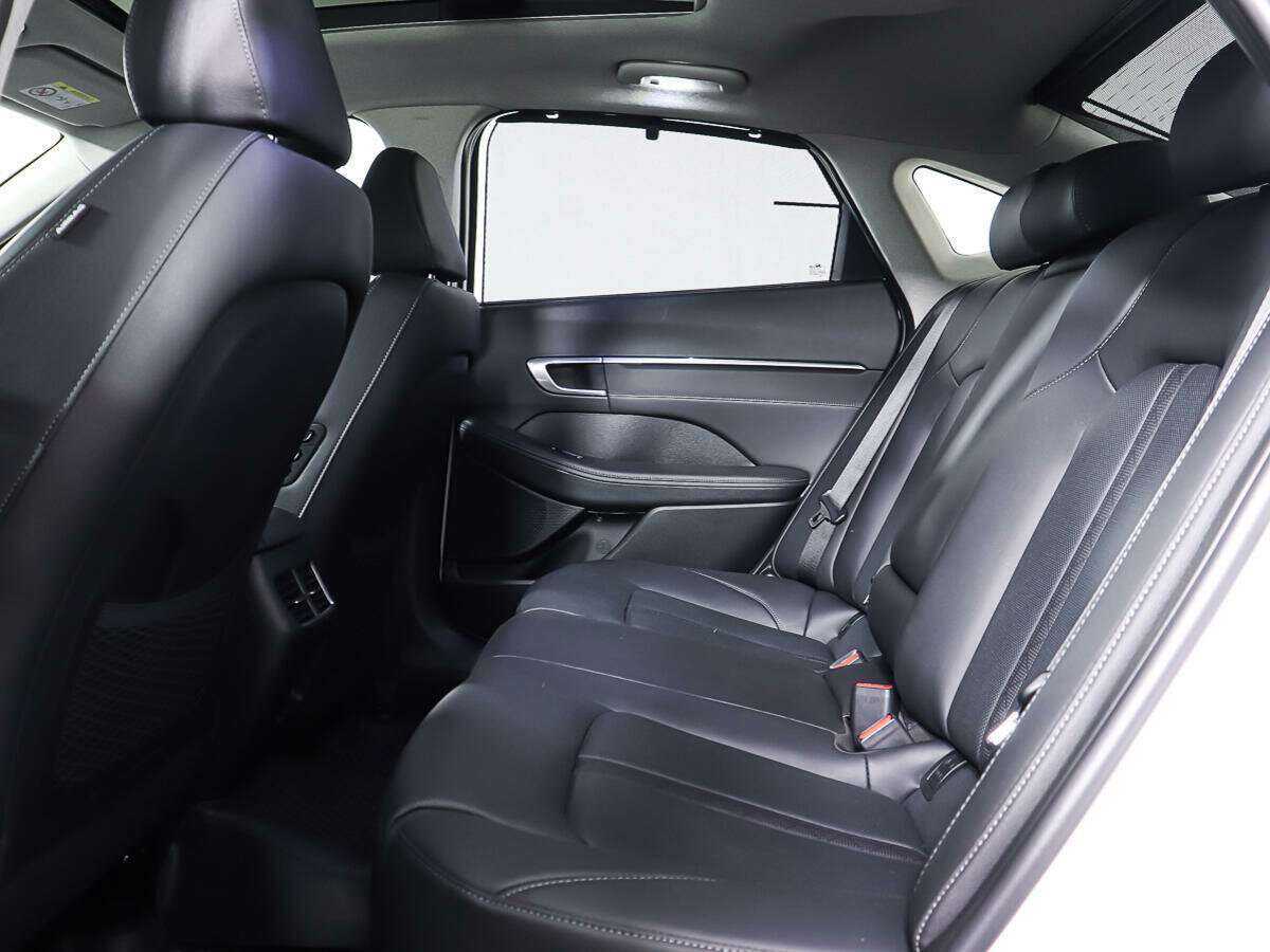 Hyundai Sonata 2022 года с пробегом. Фото: #8