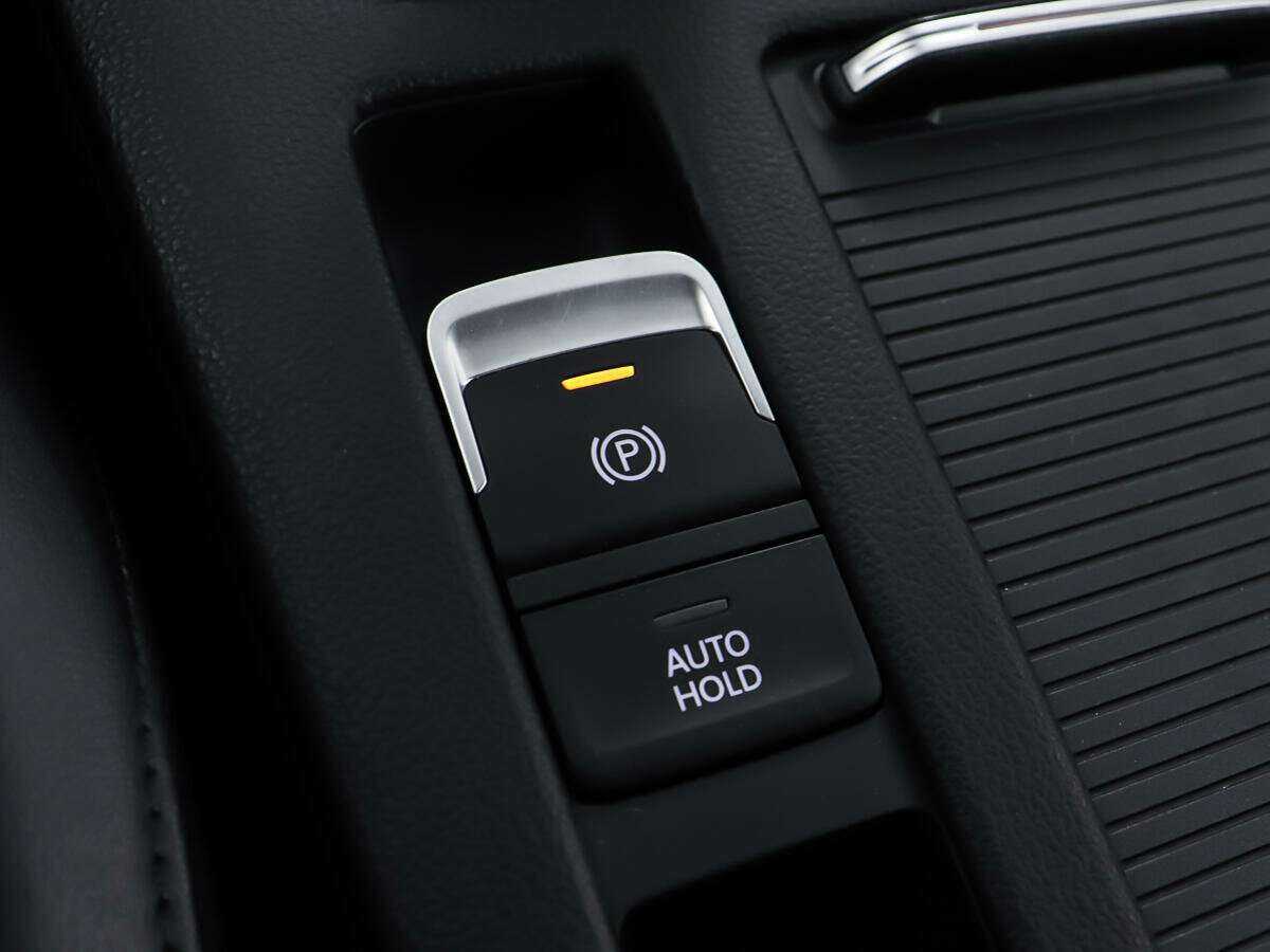 Volkswagen Passat 2018 года с пробегом. Фото: #16